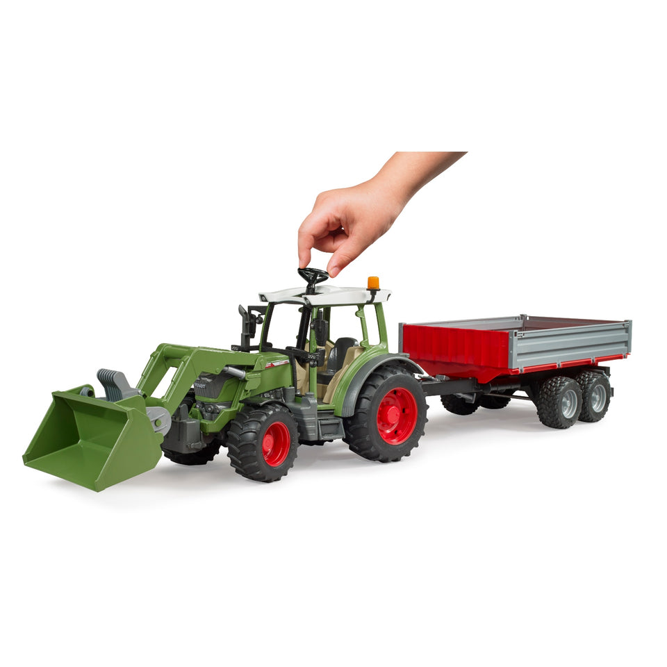 Bruder Tractor Fendt 210 S Met Aanhanger