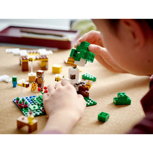 LEGO 21241 Minecraft Het Bijenhuisje