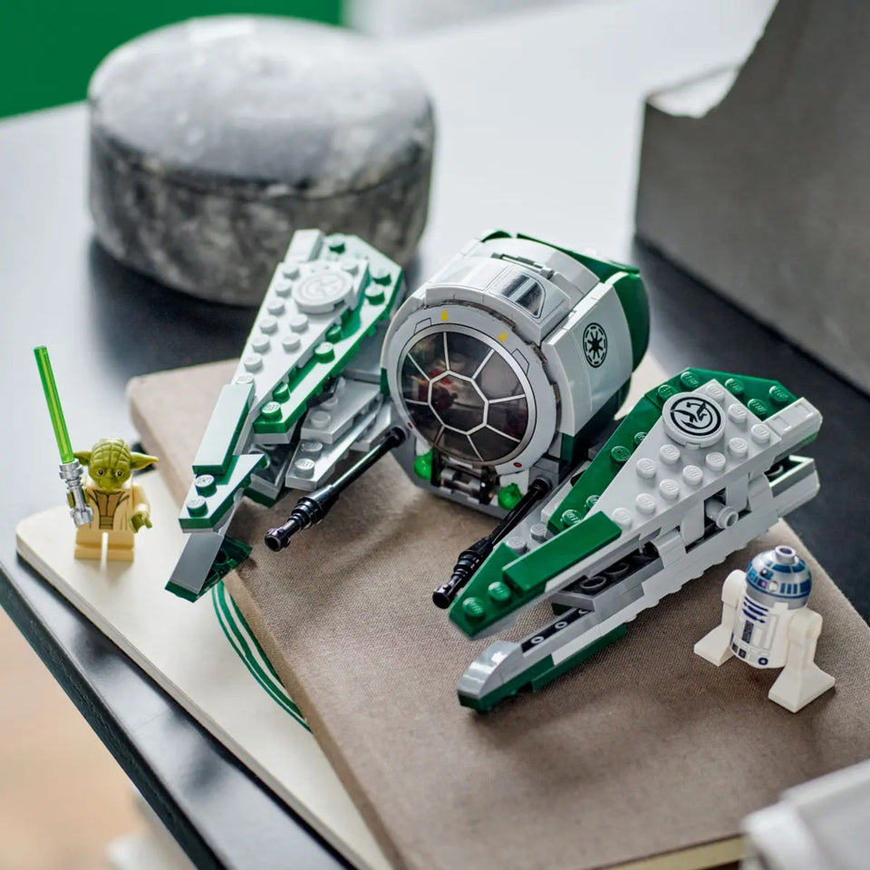 LEGO 75360 Star Wars Yoda's Jedi Starfighter