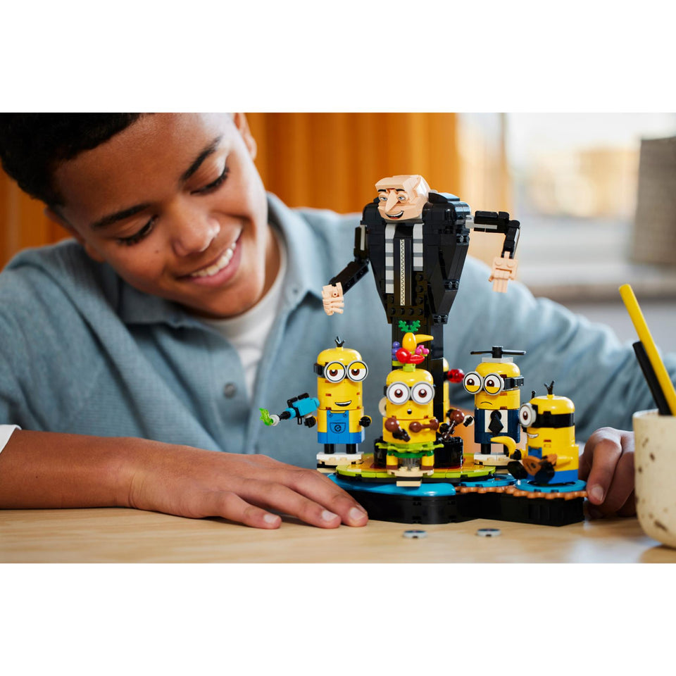 LEGO 75582 Minions Bouwbare Gru en Minions