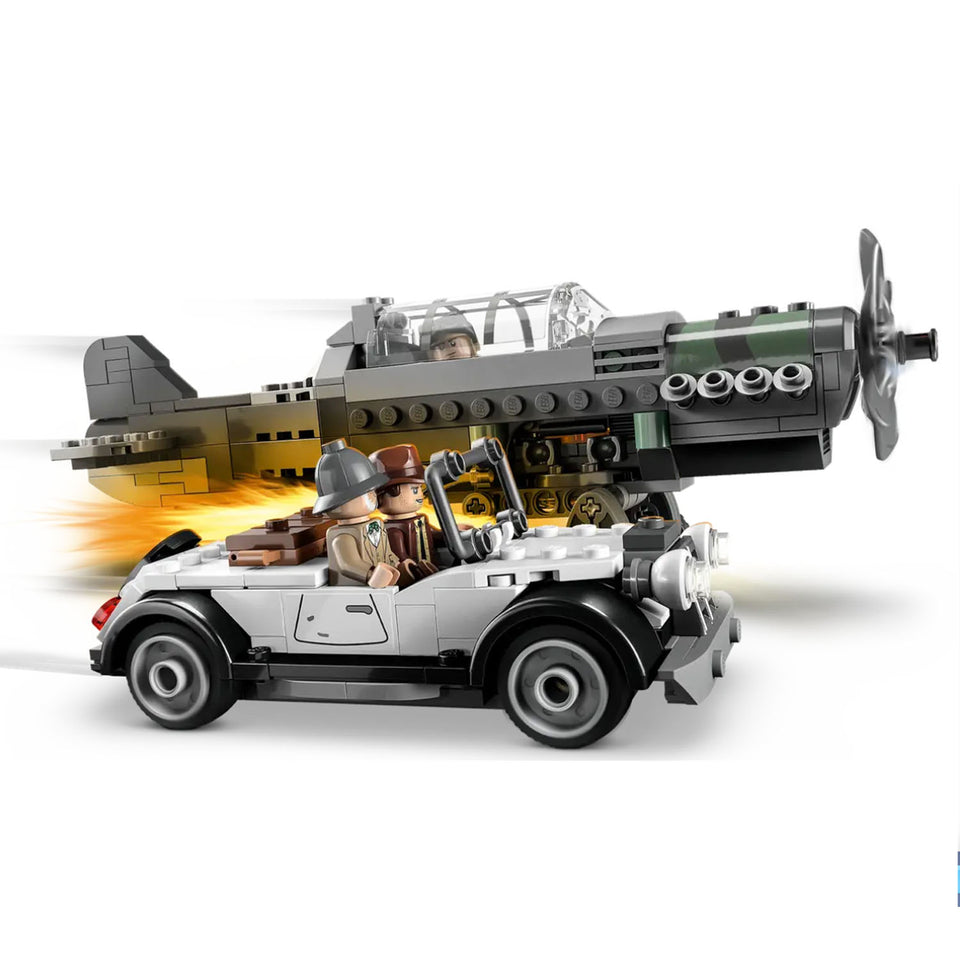 LEGO 77012 Indiana Jones Gevechtsvliegtuig  achtervolging