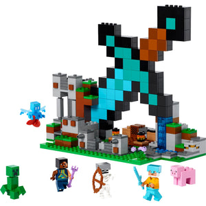 LEGO 21244 Minecraft Uitvalbasis Zwaard