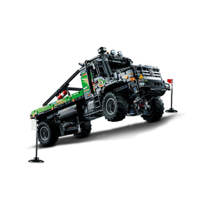 LEGO 42129 Technic 4x4 Mercedes-Benz Zetros  Trail Truck met app-besturing