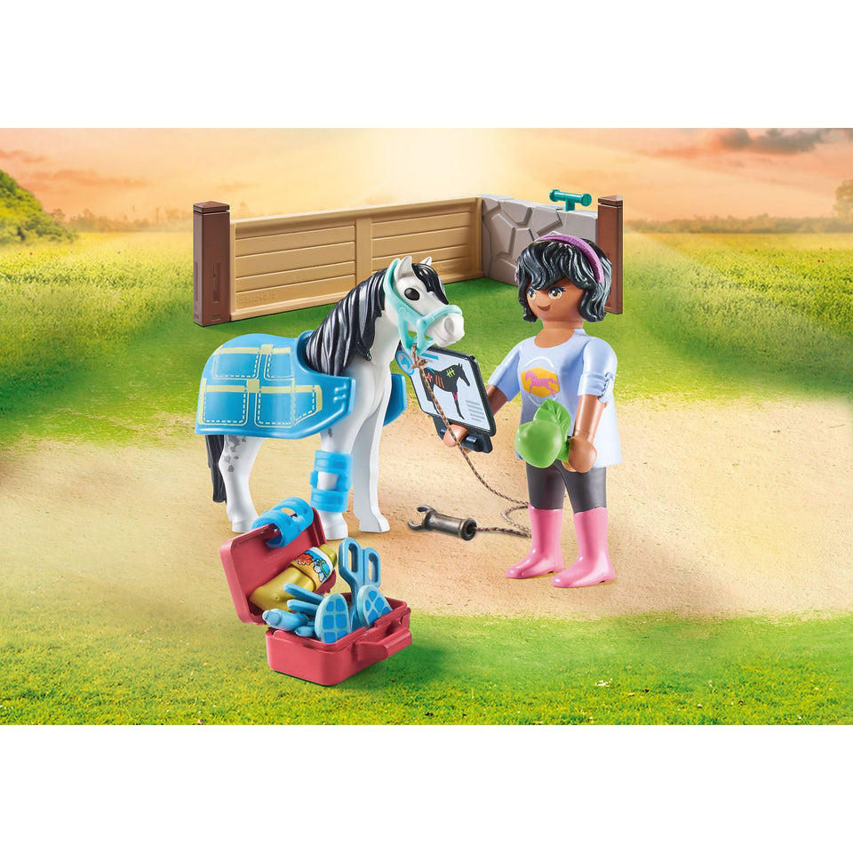 Playmobil 71497 Horses Of Waterfall  Paardentherapeut