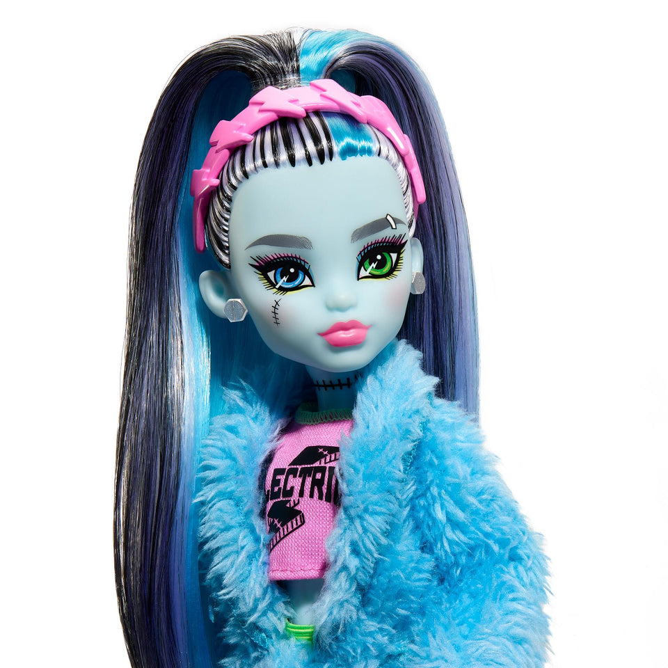 Monster High Creepover Party Frankie Stein